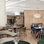Hotel Crowne Plaza By Ihg 5*