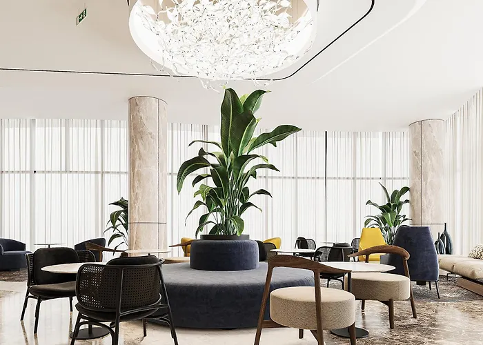 Crowne Plaza By Ihg Hotel