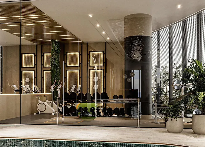 Crowne Plaza By Ihg Hotel 5*