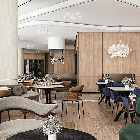 酒店 Crowne Plaza By Ihg 5*