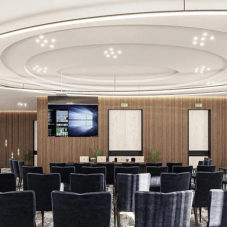 Crowne Plaza By Ihg 酒店 Durrës