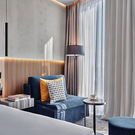 Crowne Plaza By Ihg 5* ドゥラス