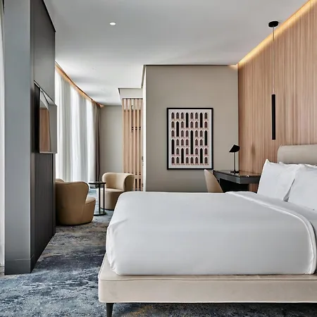 Crowne Plaza By Ihg ホテル 5*