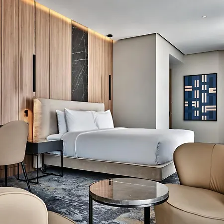 Crowne Plaza By Ihg Hotel Durrës