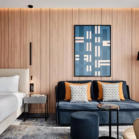 Crowne Plaza By Ihg Hotel Durrës