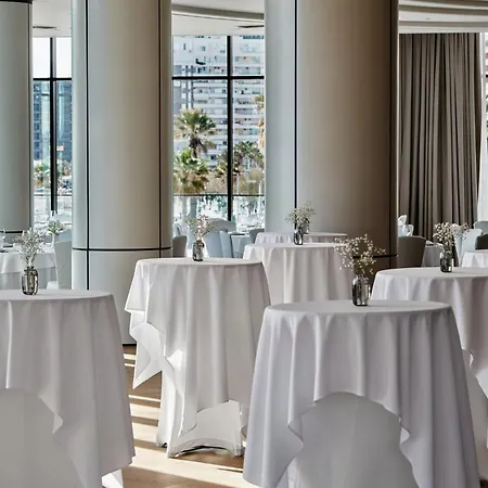Crowne Plaza By Ihg Hotel Durrës