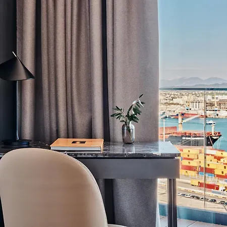 Crowne Plaza By Ihg ホテル 5*