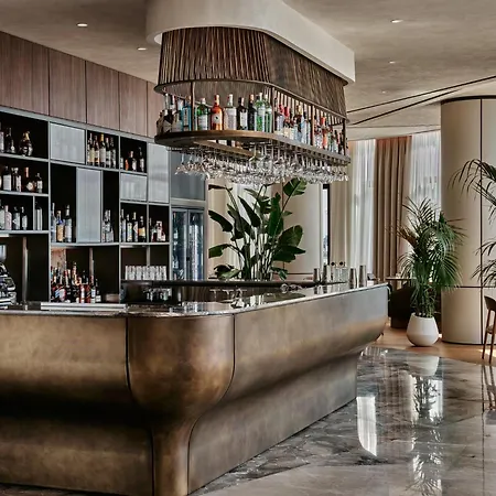 Crowne Plaza By Ihg ホテル ドゥラス