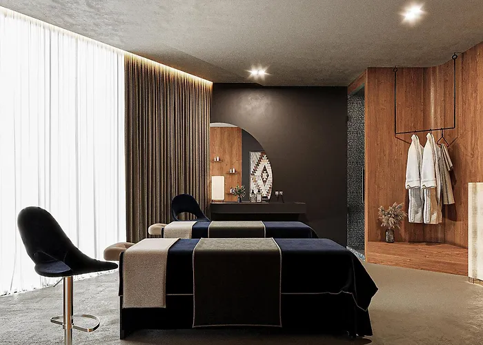 Crowne Plaza By Ihg 5* Durrës