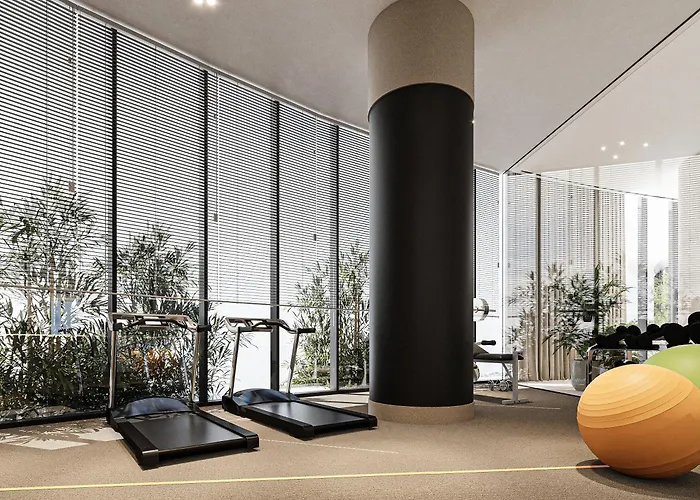 Crowne Plaza By Ihg Hotel